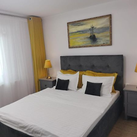 Apartament Faleza Nord 康斯坦察 外观 照片